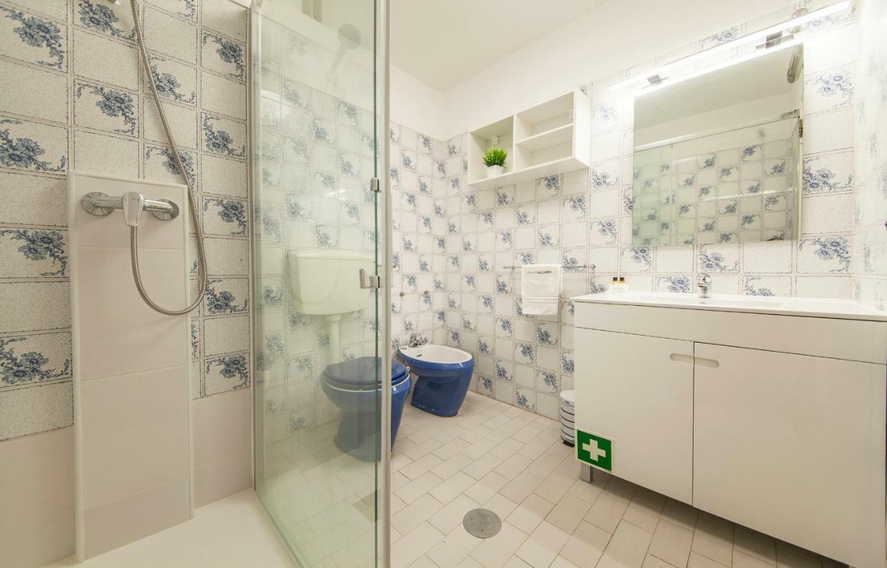 Lägenhet på 80 m² i Praia do Vau, med 2 sovrum och 1 badrum  Portimão Exteriör bild